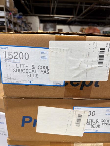 Precept Lite Pouch Surgical Mask Bundle