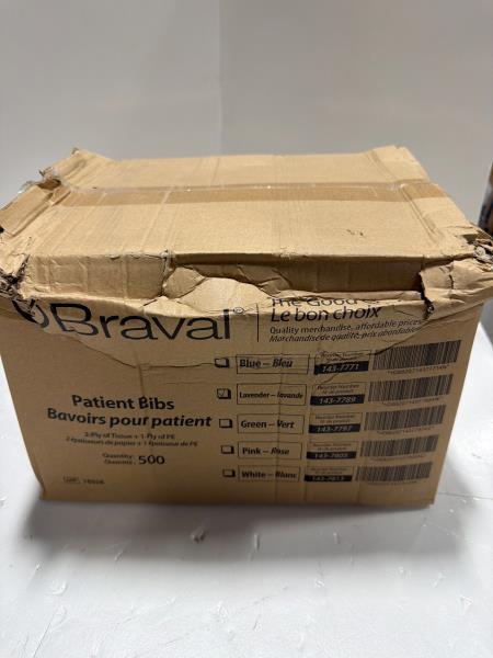Braval Patient Bibs 500 Count Box