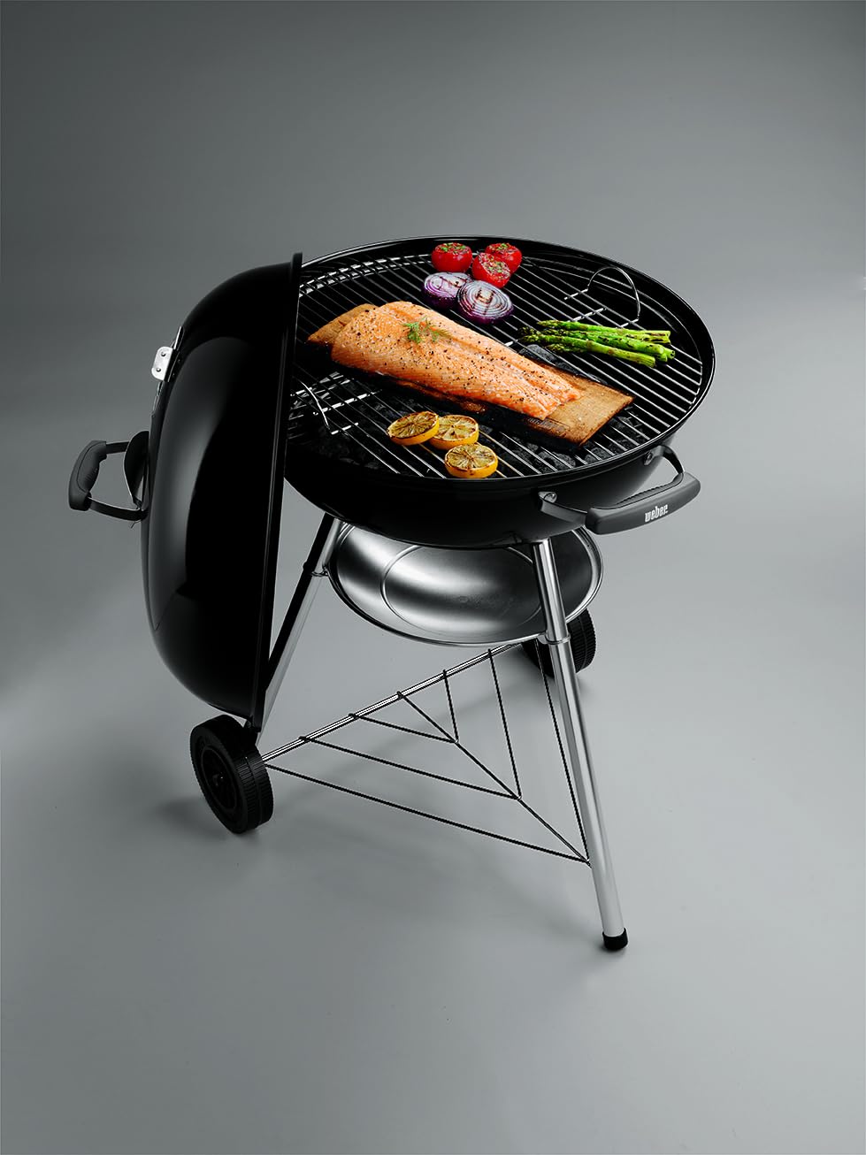 Weber Jumbo Joe Premium Charcoal Grill, 22-Inch, Black – Portable Outdoor BBQ Grill with Durable Plated Steel Grates, Porcelain-Enameled Bowl & Precision Airflow Control
