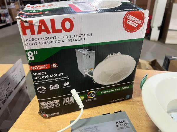 FOR PARTS HALO LCR 8” Regressed 50W in/Outdoor Canless LED Downlight, 6 Selectable CCT, Dimmable, 5000 Lumens, Matte White