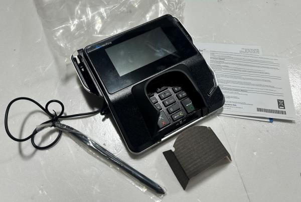 Verifone MX900 Series Payment Terminal - Includes Stylus & Manual