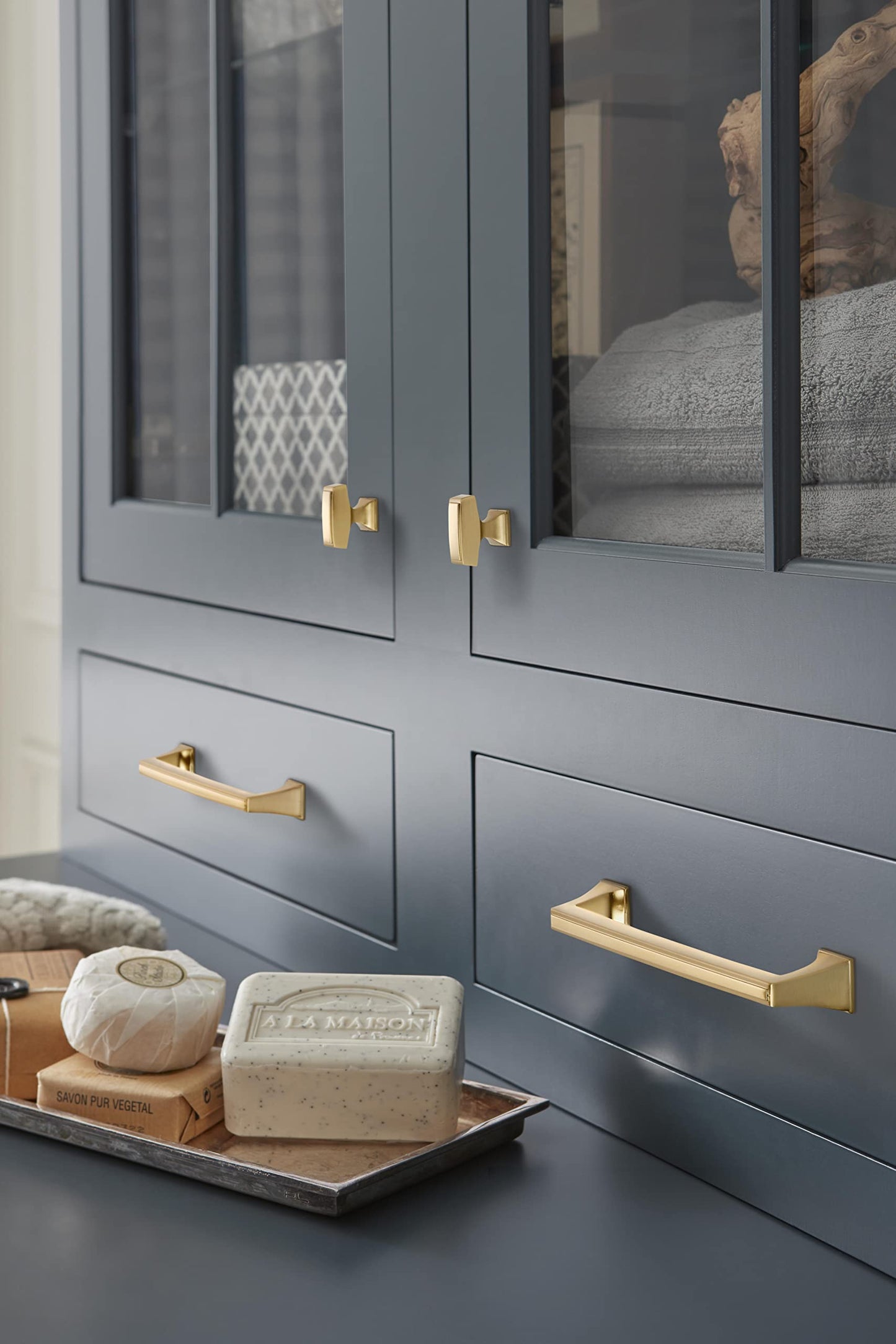 Amerock | Cabinet Pull | Champagne Bronze | 6-5/16 inch (160 mm) Center-to-Center | Mulholland | 1 Pack | Drawer Pull | Drawer Handle | Cabinet Hardware