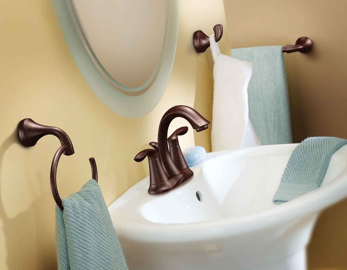 Moen Eva Oil Rubbed Bronze 18-Inch Single Towel Bar, YB2818ORB