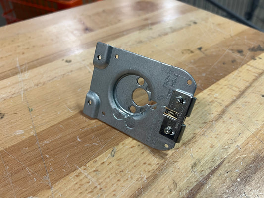 Yale Assure Lock 2 Replacement Mounting Plate - Lock parts