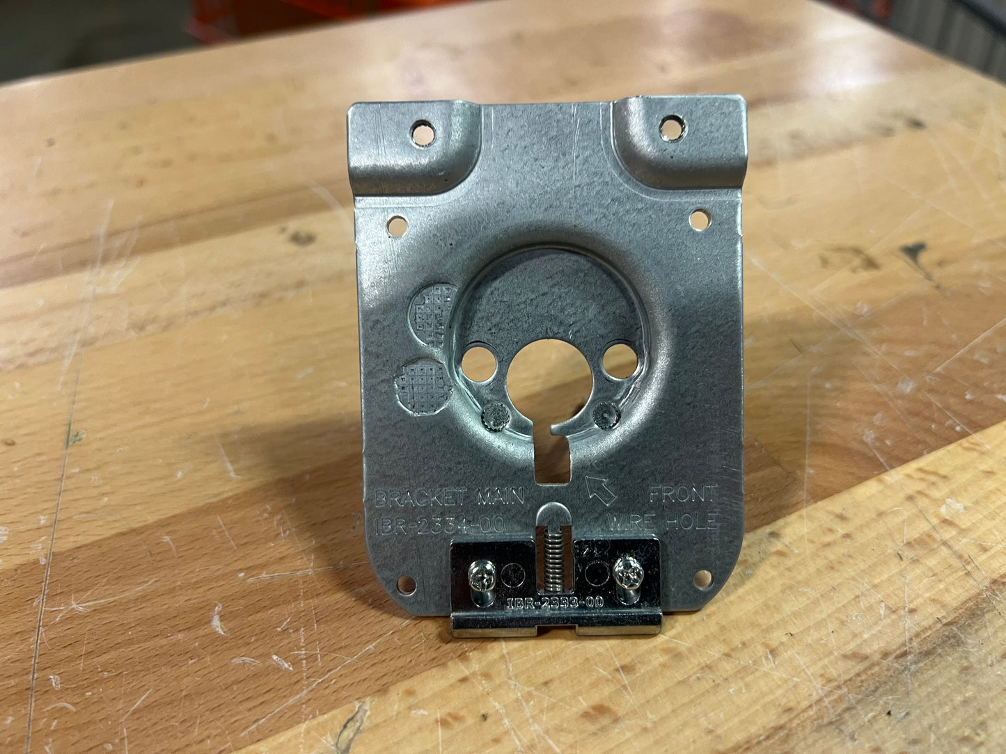 Yale Assure Lock 2 Replacement Mounting Plate - Lock parts
