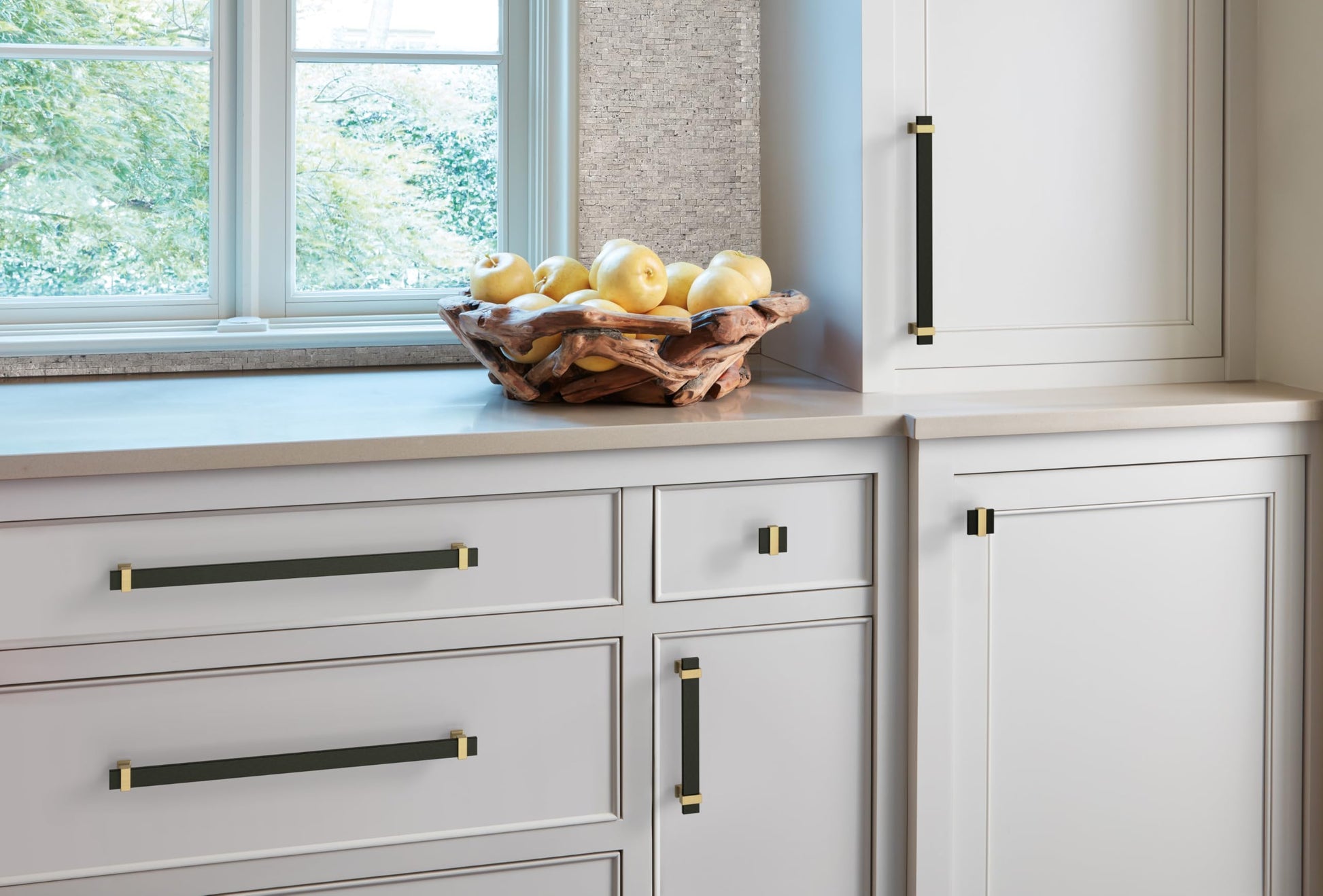 Amerock Overton 5-1/16 inch (128 mm) Center-to-Center Brushed Matte Black/Champagne Bronze Cabinet Pull, BP36682BMBCZ