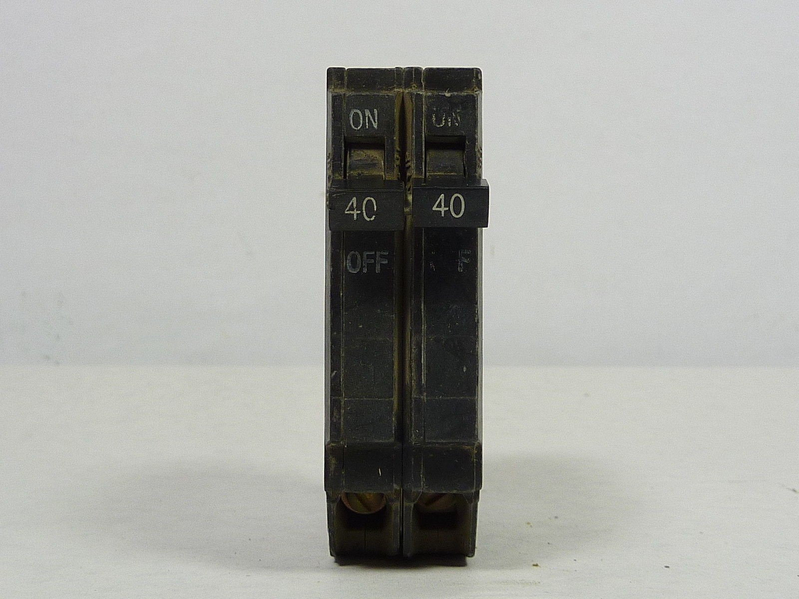 Connecticut Electric GETHQP240 GE THQP240 2P 40A 120/240 PLG-IN CB, No Size, Black