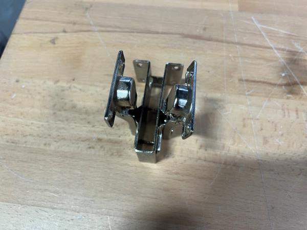 Glacier Bay Medicine Cabinet Double Arm Hinge
