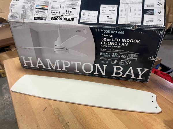 ONE BLADE for Hampton Bay Caprice 52 in. LED Indoor Matte White Ceiling Fan