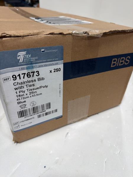 TIDI 917673 Chainless Bibs with Ties 250 Count