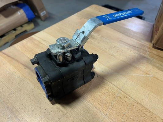 OPEN BOX JAMESBURY 1 1/2" 4CB 2236 XTB1 BALL VALVE WITH HANDLE SOCKET WELD
