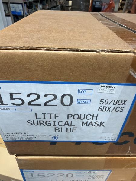 Precept Lite Pouch Surgical Mask Bundle